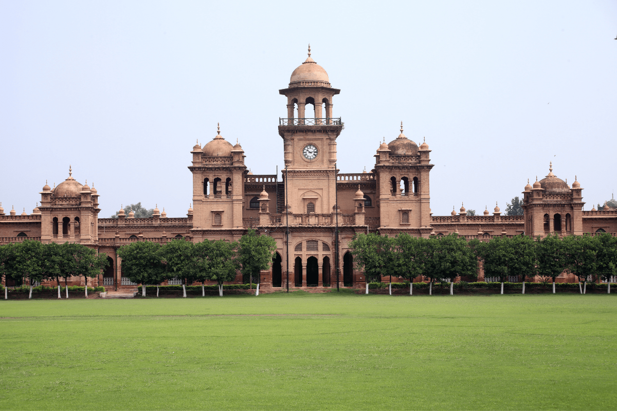 1 Day Tour to Peshawar